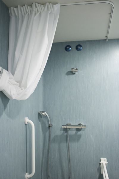 Senior Shower Installation in Valparaiso