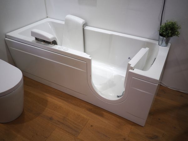 Walk In Tub Installation in Valparaiso