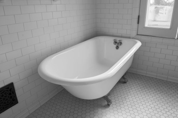 Cast Iron Tub Installation in Valparaiso