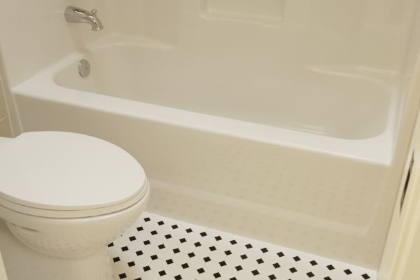 Fiberglass Tub Replacement in Valparaiso