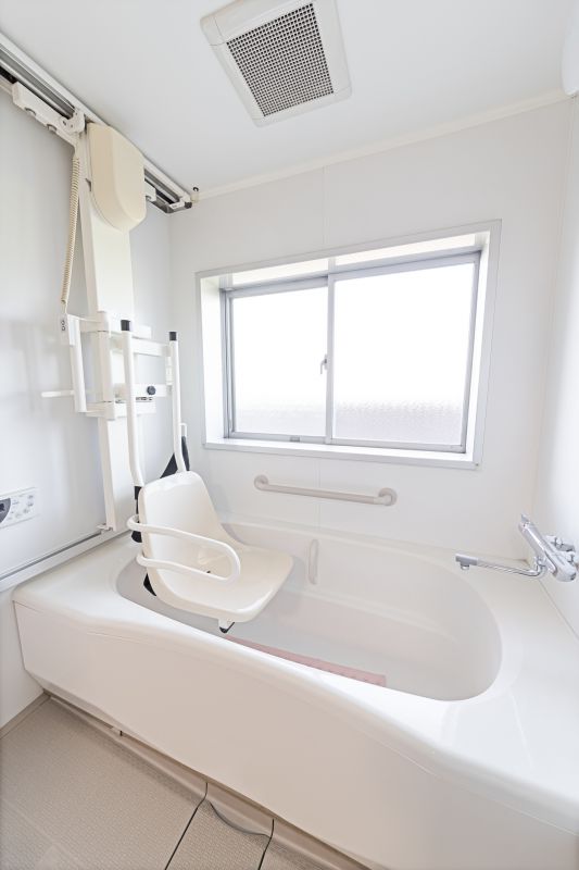 Acrylic Tub with Built-in Seat
